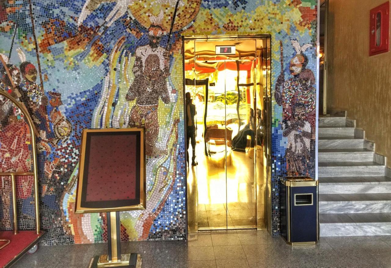 Top Ten Hotel 亚的斯亚贝巴 外观 照片